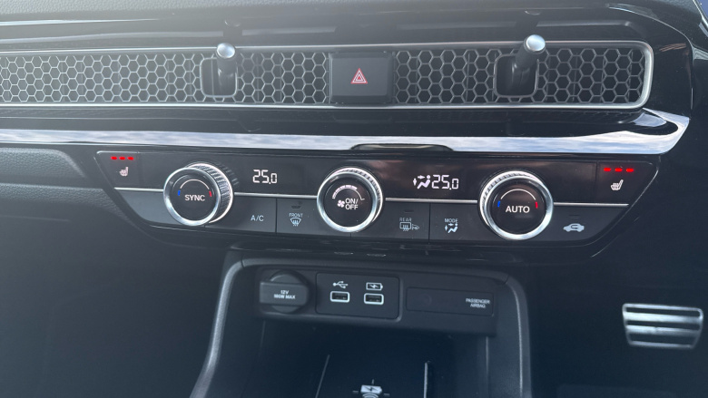 Honda Civic 2.0 eHEV Advance 5dr CVT Hybrid Hatchback